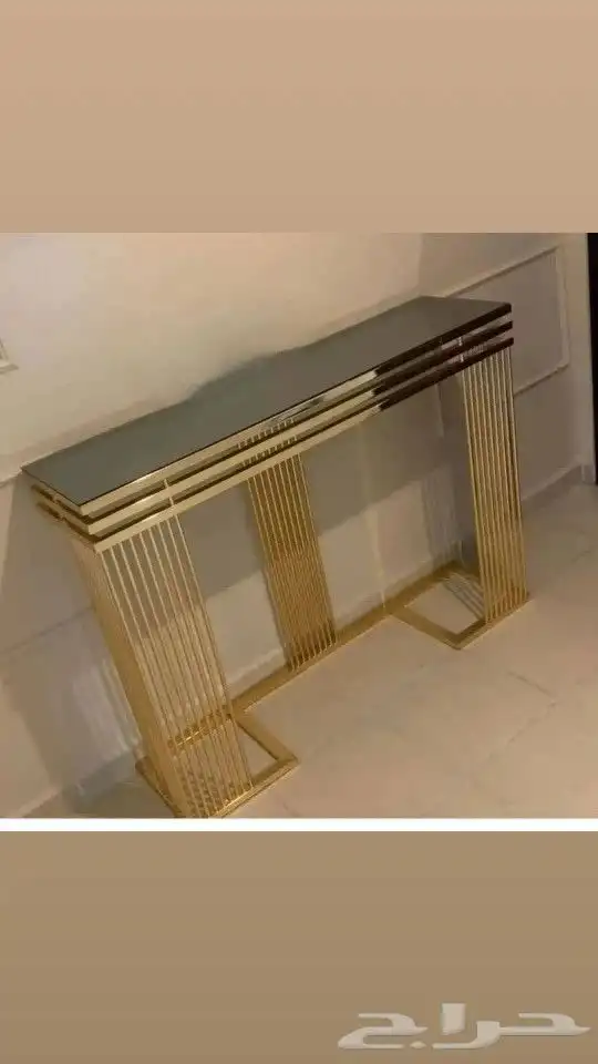 عربه تقديم إكريليك وطاولات واستاندات 18