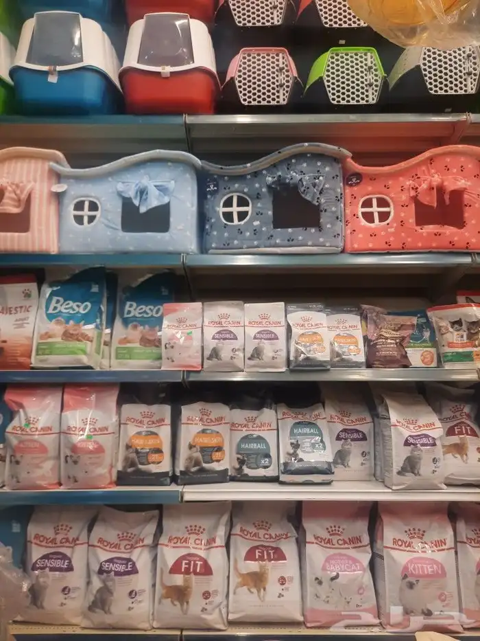 مستلزمات واغراض اكل رويال ميوماكس بيوت قطط 1