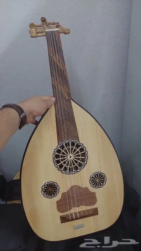 جميع انواع الآلات الموسيقية عود تعليمي جيتار 2