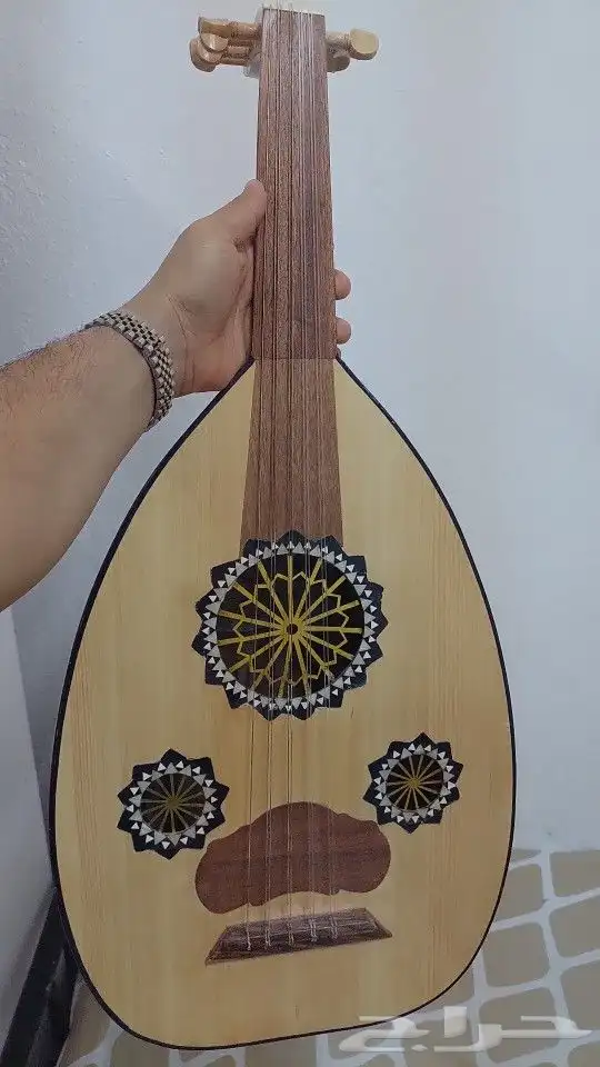 جميع انواع الآلات الموسيقية عود تعليمي جيتار 3