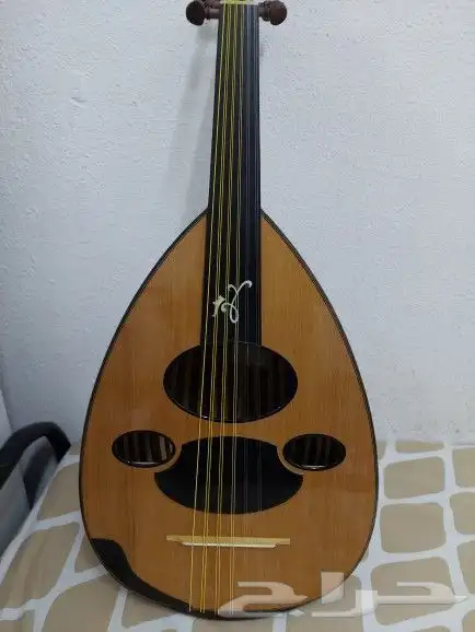 عود زرياب سوري درجه اولى سحب وفرسة ثابته 6