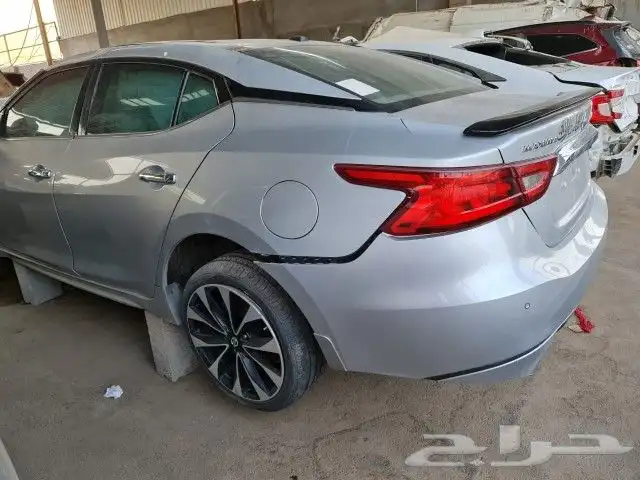 مكسيما 2018 قطع غيار فقط مصدوم 0