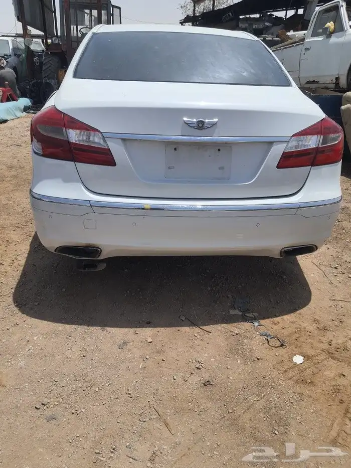 جنسس 14قطع غيار تشليح 1