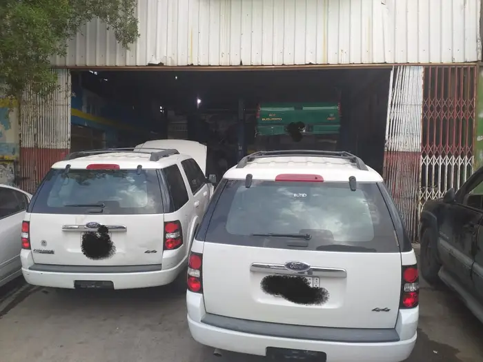 ورشة توضيب وتغير المكائن والجيرات الاتوماتيك  13