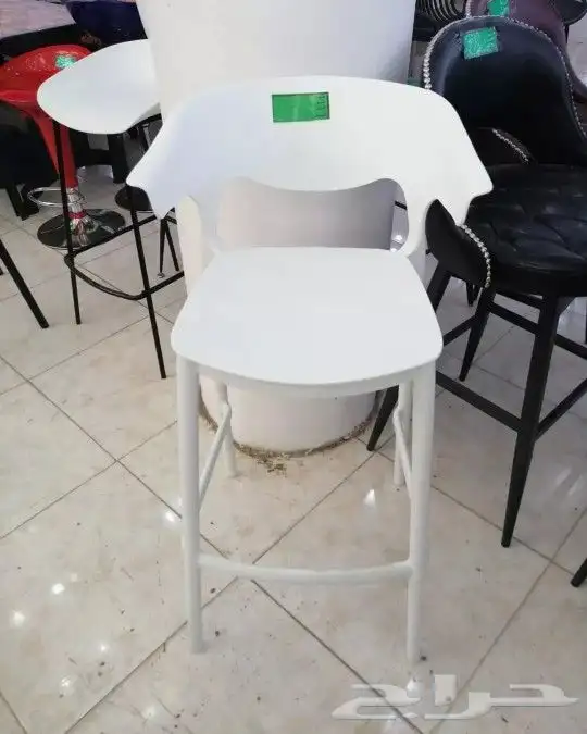 كراسي حديد وفايبر داخليه وخارجيه بالوانها 21