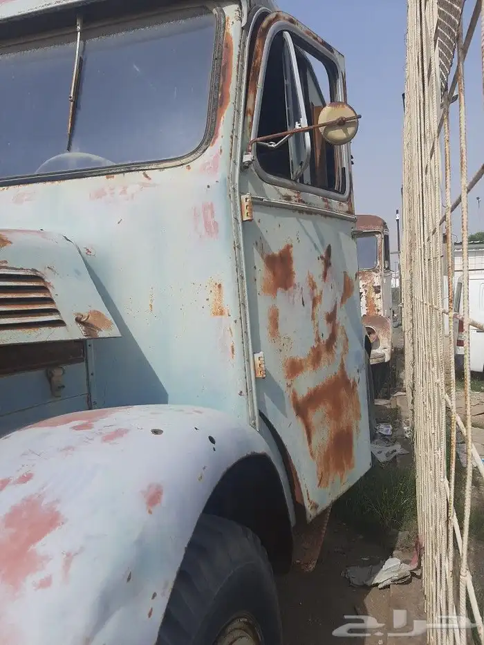 يوجد راس مرسيدس بوز 1959 موديل قديم 1