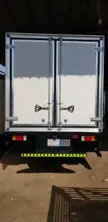 ثلاجات مركزيه للمستودعات وصناديق للسيارات 14