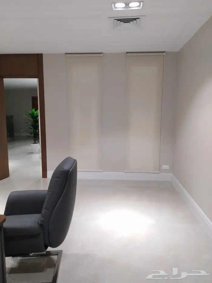 ستائر رول مكاتب مدارس مراكز تجاريه ششق مفروشه 5