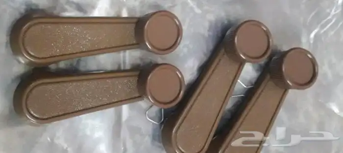 ديكورات و علامه دايهاتسو و قطع غيار قلاب 75