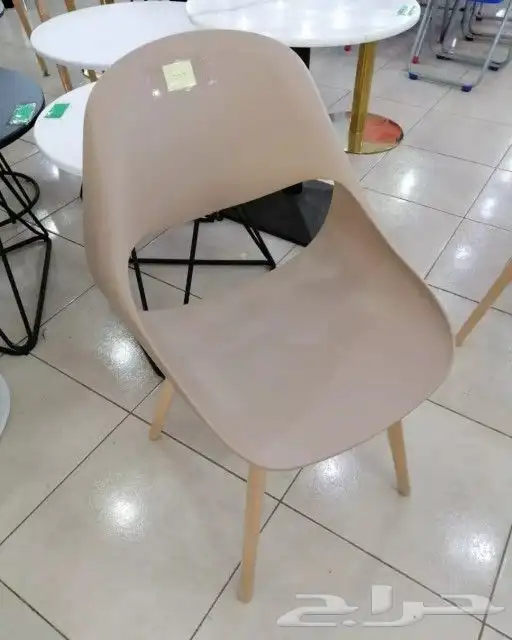 كراسي فايبر 20