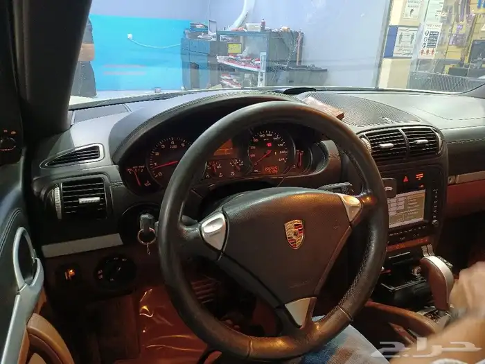 تنجيد دركسونات نفس الوكالة خياطه طارات طايف 86