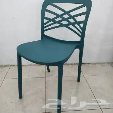 كراسي حديد وفايبر داخليه وخارجيه بالوانها 30