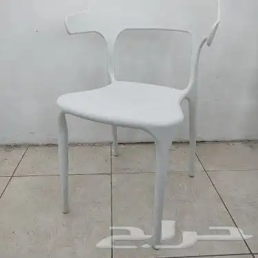 كراسي حديد وفايبر داخليه وخارجيه بالوانها 36