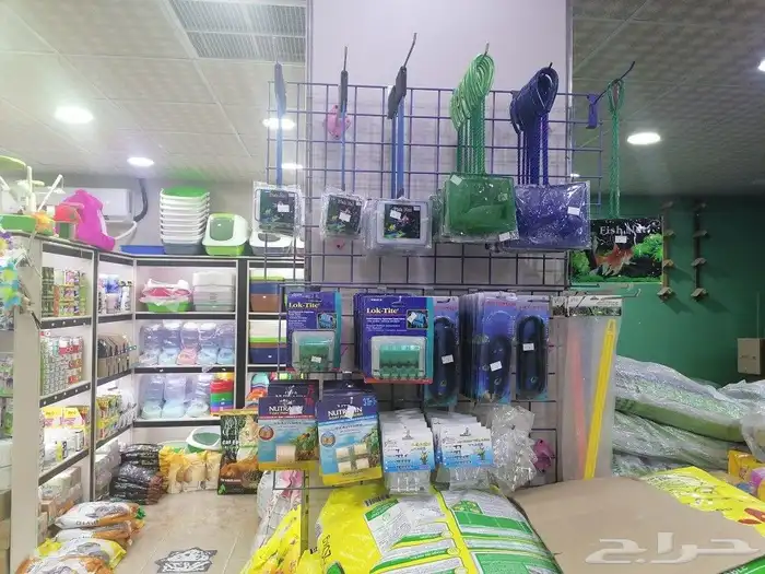 مستلزمات طيور وقطط واسماك 9