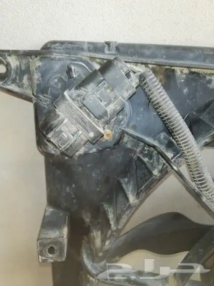 للبيع مروحة للديتر واسطبات خلفيه هونداي سنتافي 2010 1