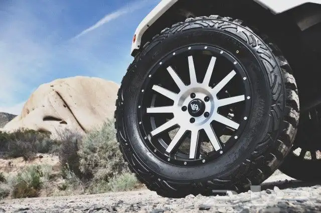 طقم جنوط جيب رانجلر JK من شركة LRGالامريكيه 1