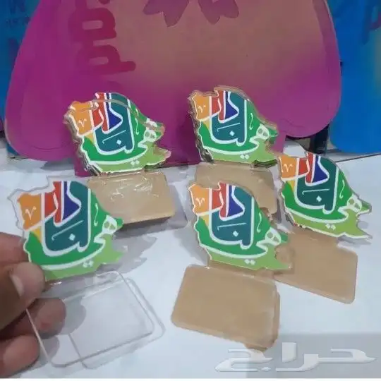 فازات  طاولات  مباخر  ورد   مناسبات  هدايا 7