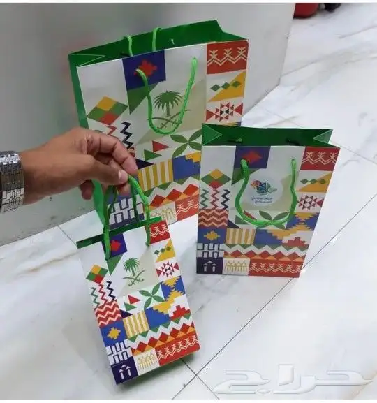 فازات  طاولات  مباخر  ورد   مناسبات  هدايا 8