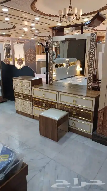 غرف نوم مميزه وشيك مودرن مع مرتبه هديه جديده 32