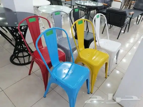 كراسي حديد بكل الألوان 0