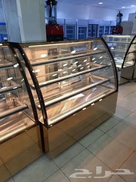 ثلاجة عرض حلويات 9