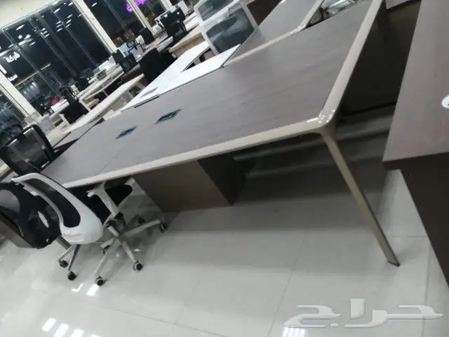 طاولات اجتماعات مكاتب 4