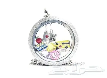 سلاسل وتعاليق 11