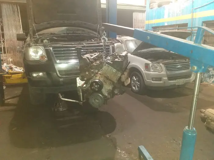 مختص اكسبلور صيانة مكاين وجيرات 2