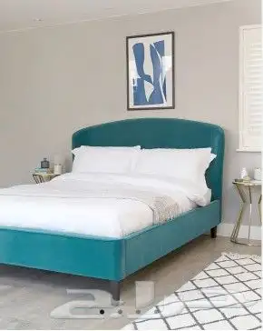 أسرة غرف نوم مراتب مفارش لباد فندقي 18