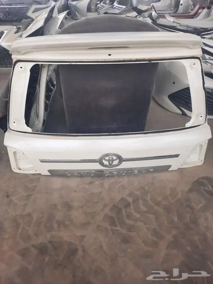 شنطة جيب لاندكروزر مديل 15 وكاله شد بلد اصلي 0