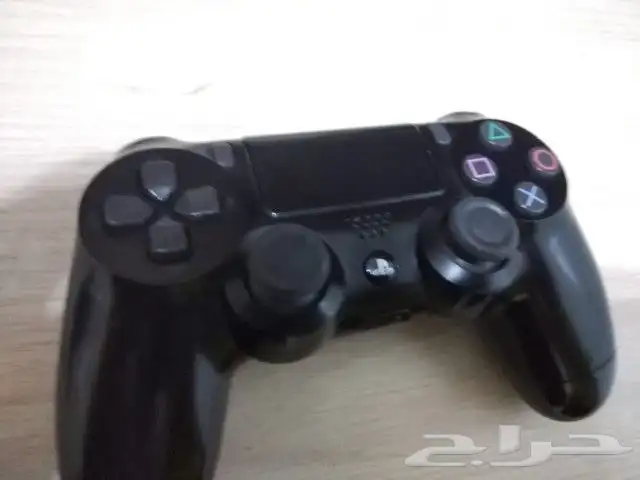 يد بلاي ستيشن 4 اصلي مستعمل مع التوصيل 2