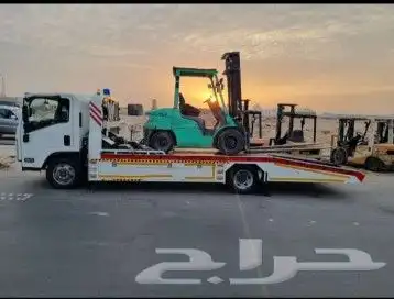 تاجير معدات ثقيلة رافعات شوكية فوركلفيت سكين 10