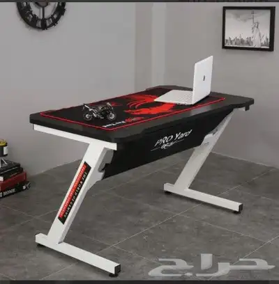 طاولات قيمنق الحديثه 4