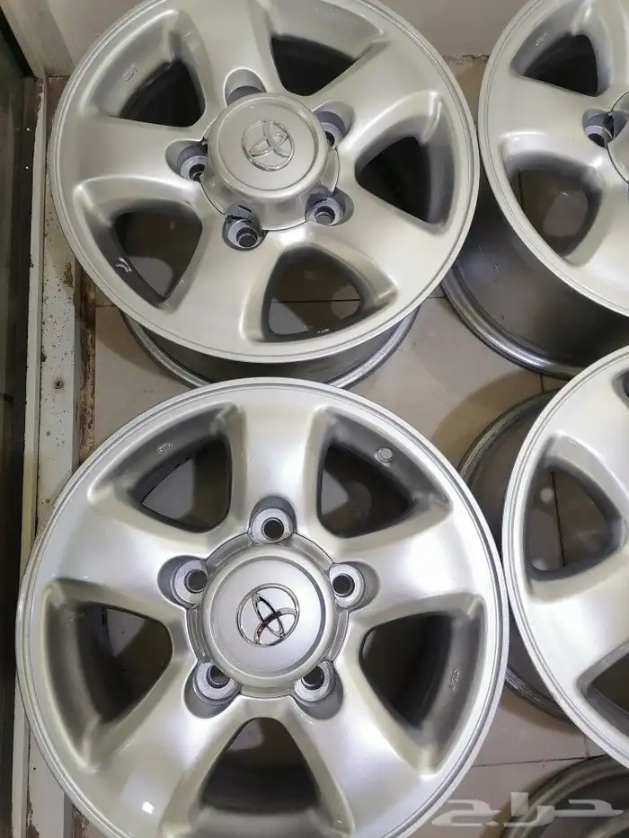 جنوط جيب لاندكروزر اصلي وبالون ديرو جديد 5