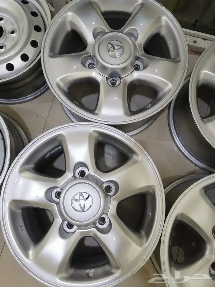 جنوط جيب لاندكروزر اصلي وبالون ديرو جديد 0