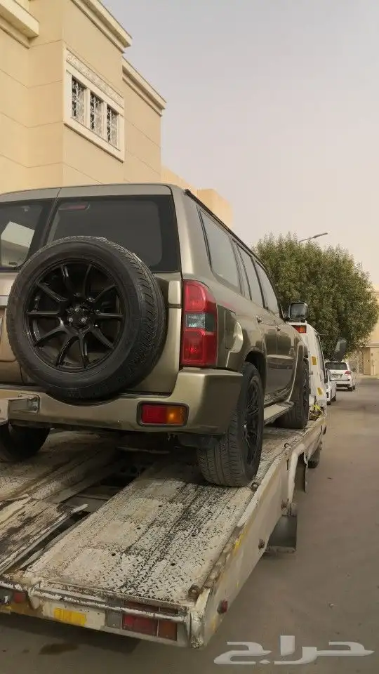 سطحه لنقل السيارات داخل وخارج الرياض 1