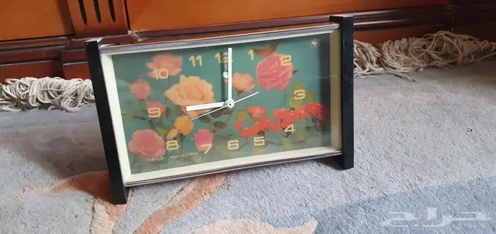 ساعه تراثيه تعمل بالتعشيه 9