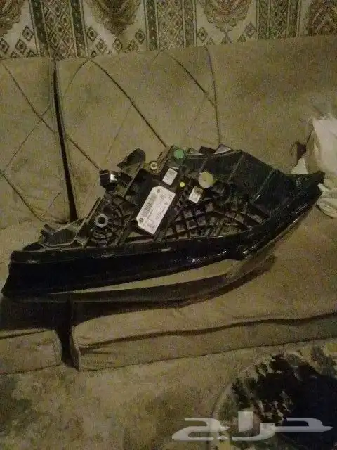 شمعة نور يسار بي ام دبليو الفئة 520 2021 3