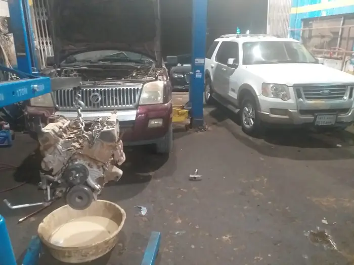 مختصون مكاين وقيرات 20