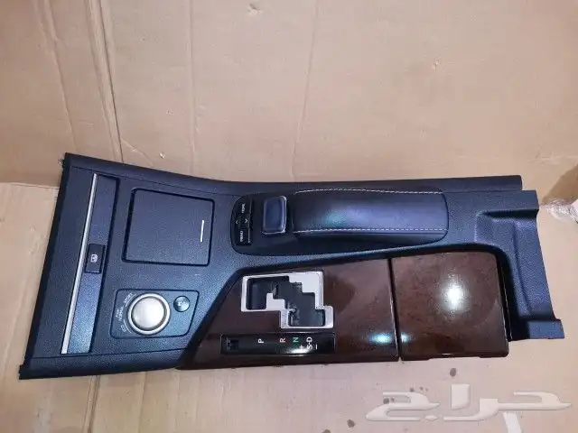 للبيع قطع لكزس ES 350 موديل 2015 6