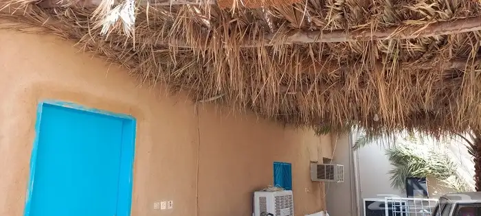 عريش بخشب الاثل وجريد النخل 2