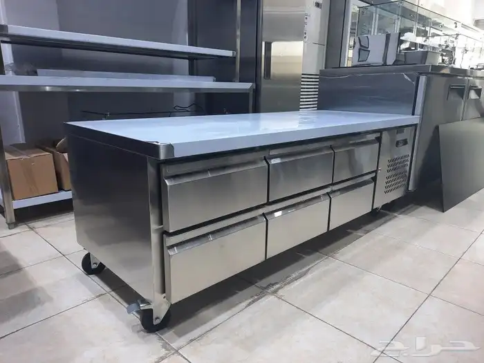 ثلاجة تحت الكونتر 4 ادراج و 6 ادراج 8