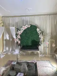 كوش افراح فقط ب 600 4