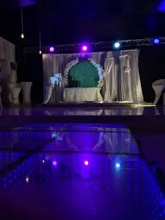كوش افراح فقط ب 600 3