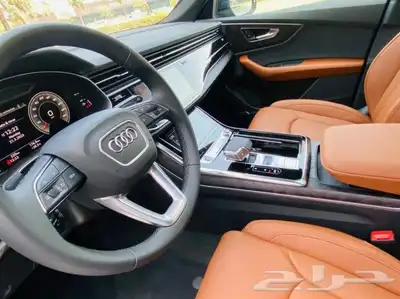 Audi Q8 2022 للايجار في دبي 3