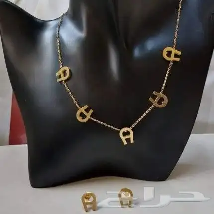 هدايا نسائي للعيد او اي مناسبة اطقم مطلية ضمان سنة عاللون 19