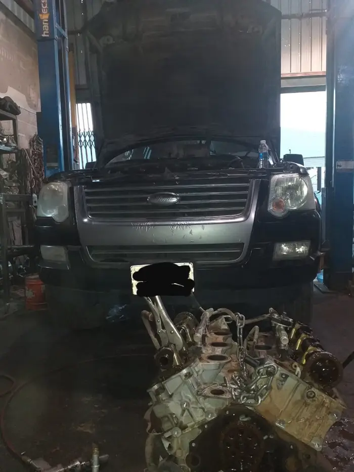 مختص صيانة اكسبلور مكاين قيرات 2