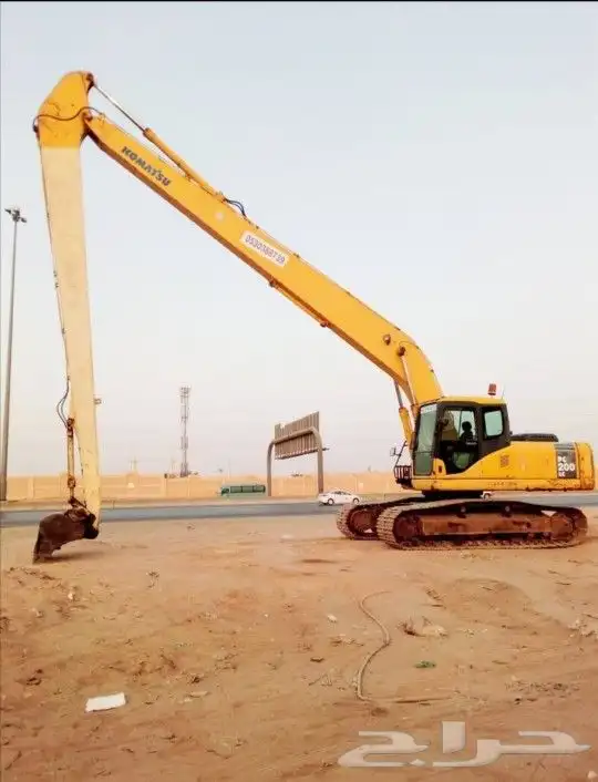 long boom excavator 1