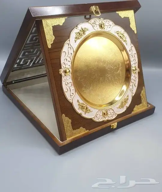 دروع اكريليك فاخرة 37