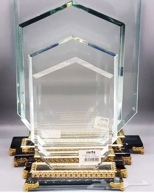 دروع اكريليك فاخرة 19